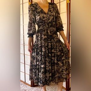 Dress forum 3/4 sleeve smocked cuff/ waist black + pink paisley dress